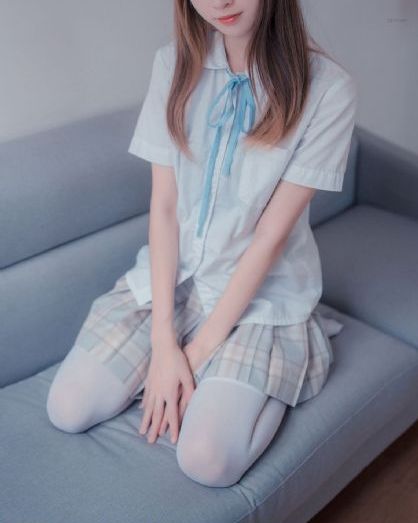 年轻漂亮岳每4观看