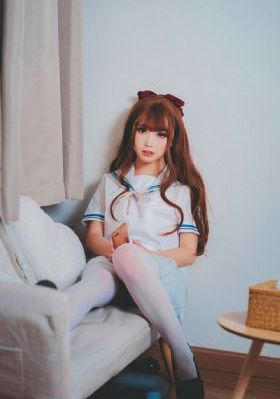 好色女警